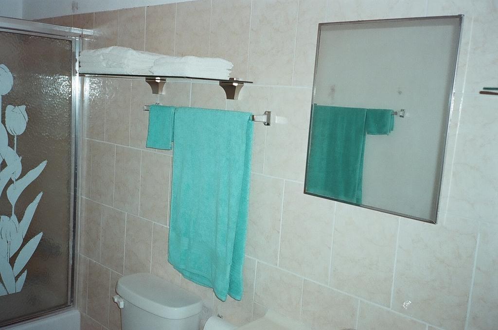 פורט אנטוניו Boston Beach Guesthouse מראה חיצוני תמונה