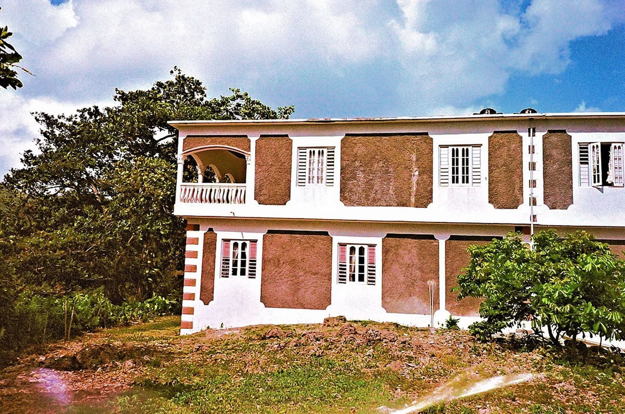 פורט אנטוניו Boston Beach Guesthouse מראה חיצוני תמונה