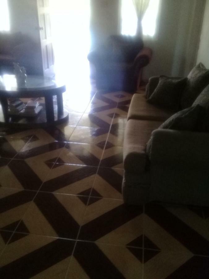 פורט אנטוניו Boston Beach Guesthouse מראה חיצוני תמונה