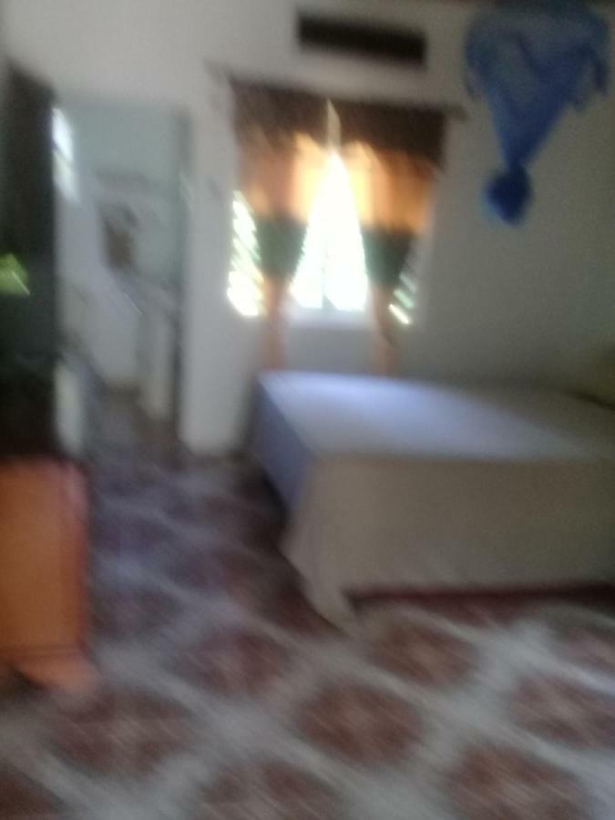 פורט אנטוניו Boston Beach Guesthouse מראה חיצוני תמונה